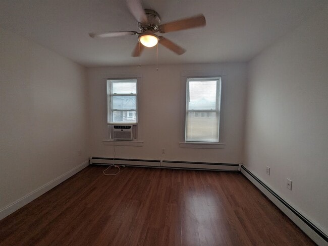 Photo - 12 Pollock Ave