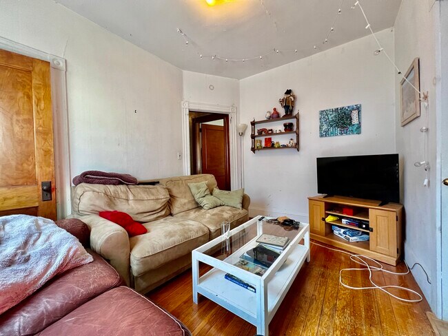 Photo - 75 Carolina Ave Unit 3