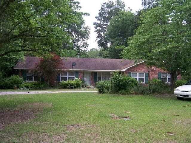 Building Photo - 108 N Edgewood Dr