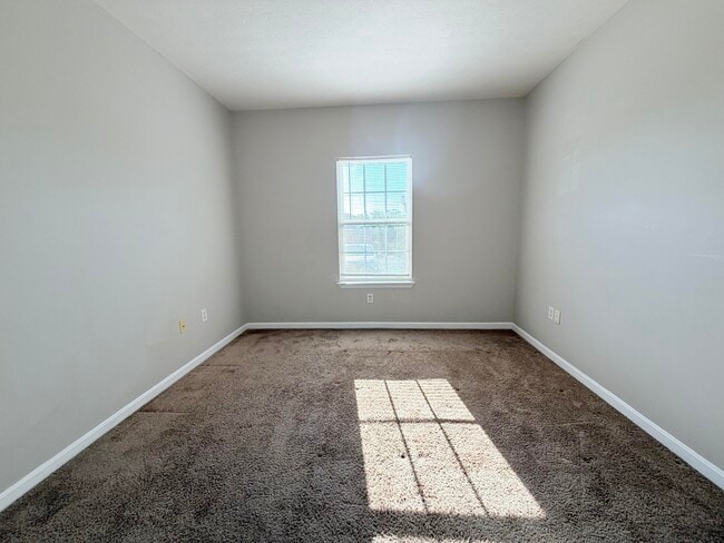 Photo - 135 Woods Trail Unit 2