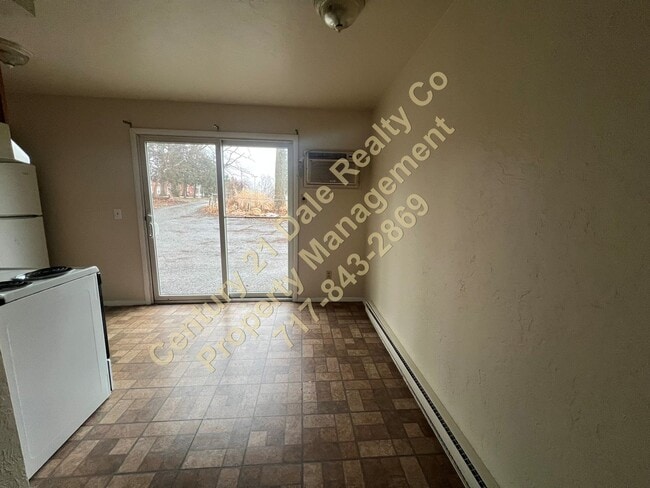 Photo - 2BR, 1.5 Bath in Dallastown School District Unidad 376