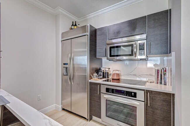 Photo - 550 Okeechobee Blvd Condo Unit 1218