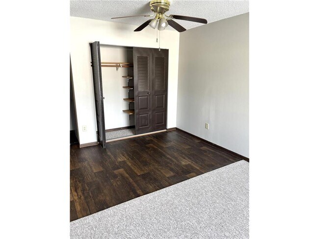 Photo - 107 N 4th Ave Unit 1