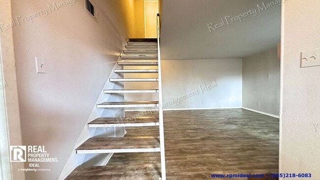 Photo - 3045 Park Ln