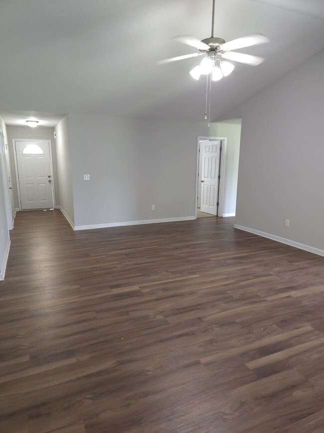 105 Zippo Pine Dr