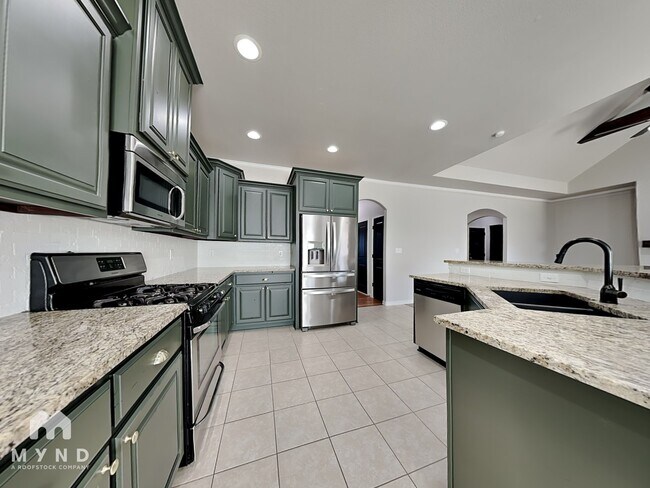 Photo - 1101 Midway Rd
