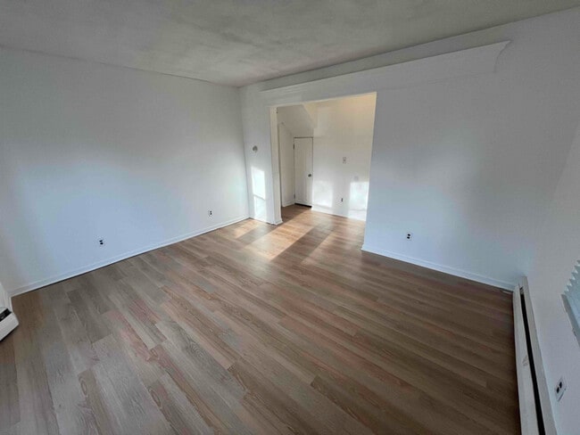 Photo - 305 W Clayton Ave Unit A