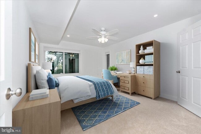 Photo - 5 President Point Dr Unit A1