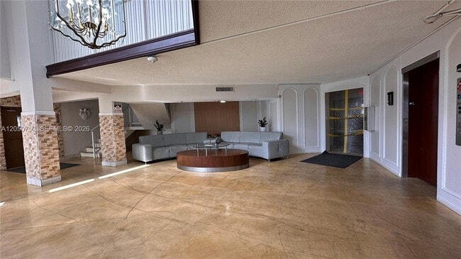 Photo - 2025 NE 164th St Unit 1008