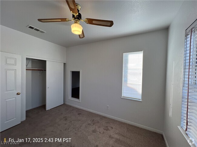 Building Photo - 9401 Summer Rain Dr Rental