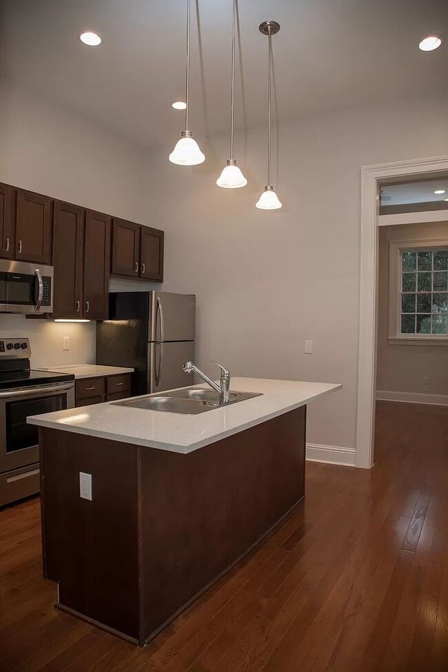 Photo - 3200 Banks St Unit 403 S. Lopez st