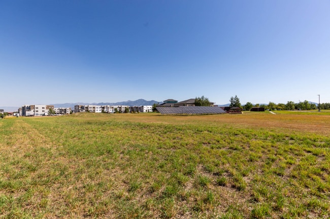 Photo - 580 Enterprise Blvd Unit 57