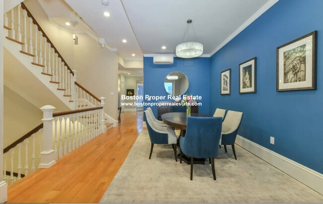 Photo - 214 Beacon St Unit 3