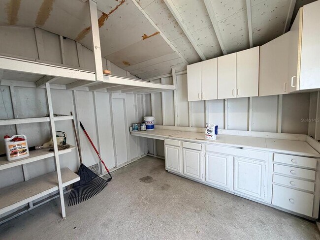 2510 Sandalwood Dr