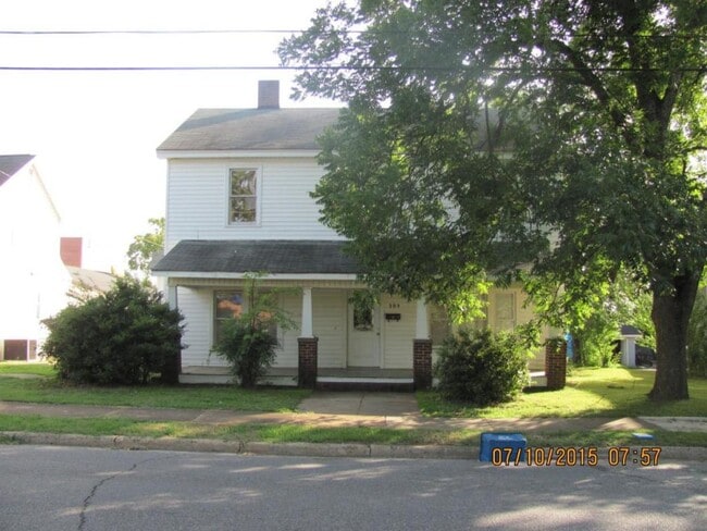 Building Photo - 305 Ebenezer Ave Rental