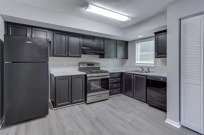 Photo - For Rent: 4-bedroom 2-bathroom single family home! Available February