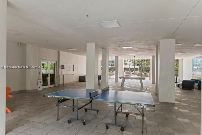 Photo - 19380 Collins Ave Unit 418