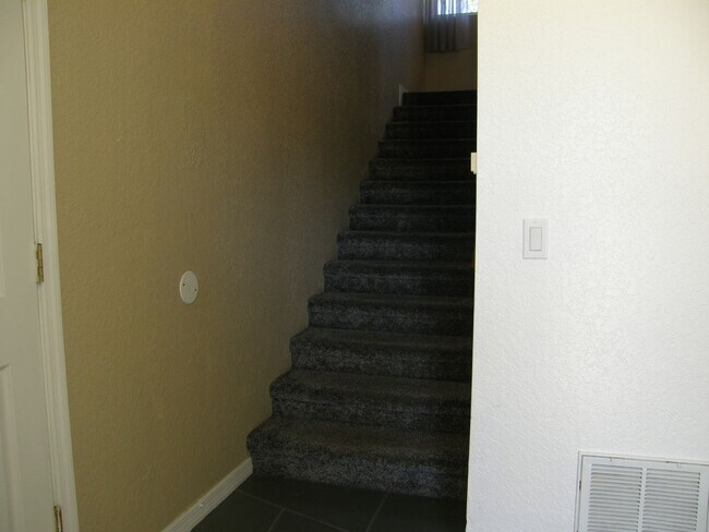 Photo - Multi Generation Rental Home centrally loc...