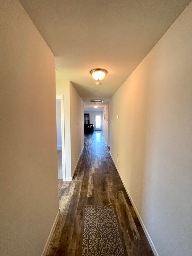 Photo - New 4 Bedroom Home in Bullhead City! AVAIL...