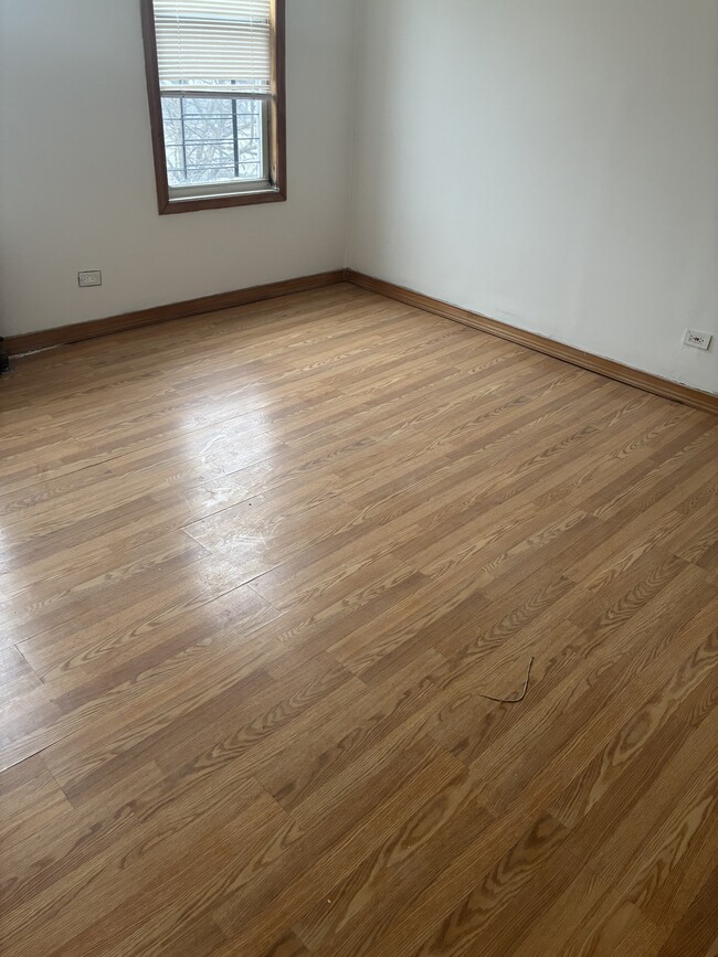 Photo - 8014 95th Ave