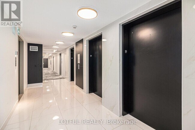 Photo - 180 George St Unit 2007