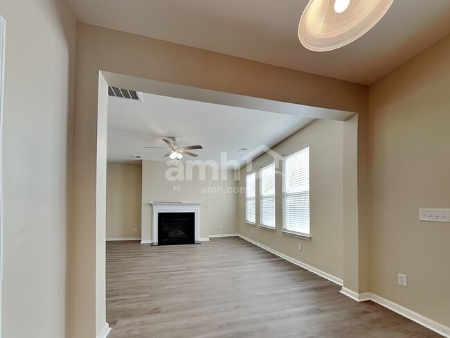 Photo - 3597 Locklear Ln