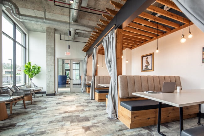 Photo - Student | Evolve Bloomington