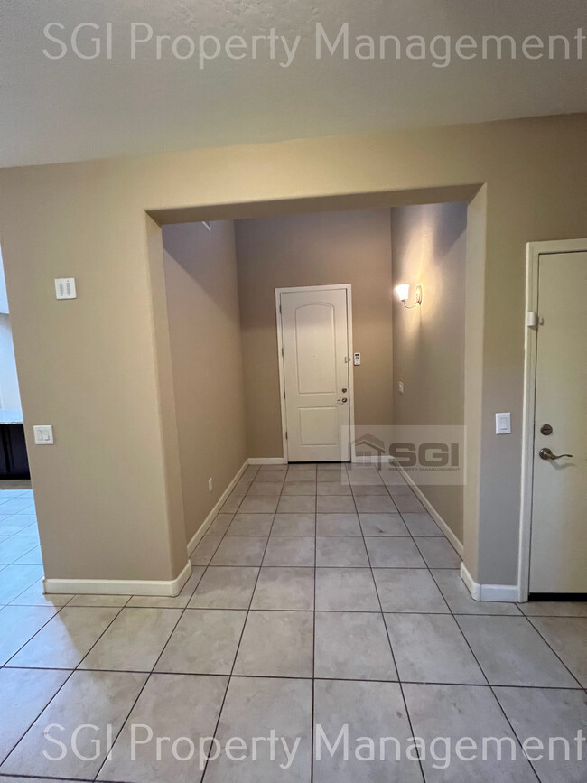 Photo - 9324 W Windsor Blvd
