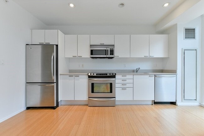 Photo - 2 Earhart St Unit 314