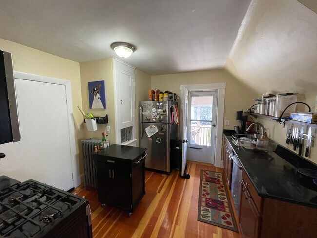 Photo - 2 bed/1 bath in Somerville available for a September 1st move-in