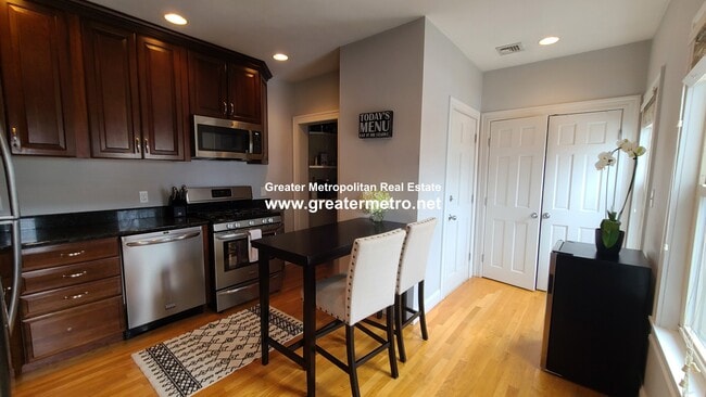 Photo - 116 M St Unit 2