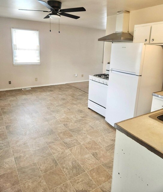 Photo - 1505 Holly Hill Dr