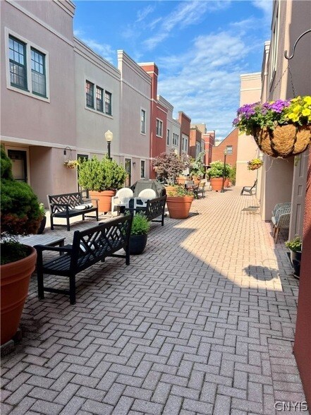 Photo - 133 Walton Street Unit 124 Unit 124