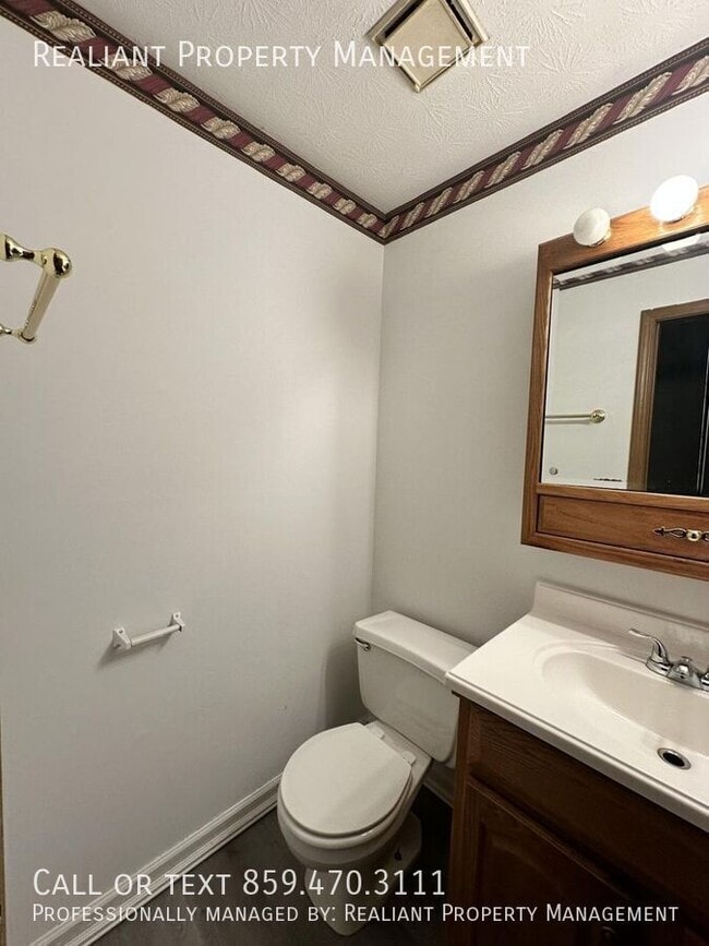 Photo - 1044 Tatesbrook Dr