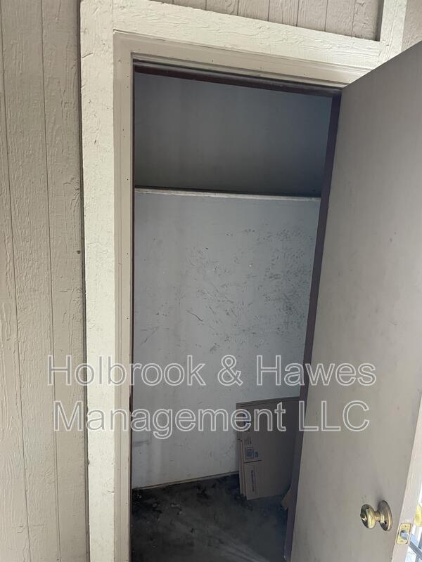 Photo - 1209 W Plum St