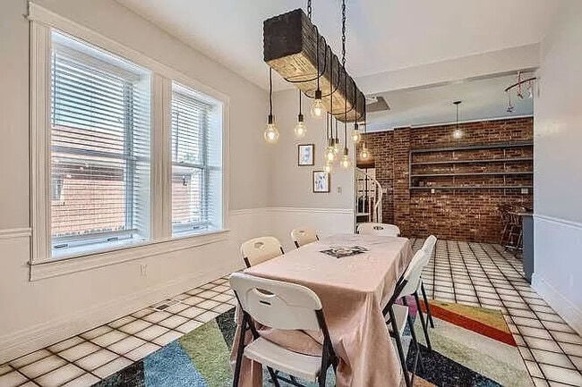 Photo - 3247 W 19th Ave