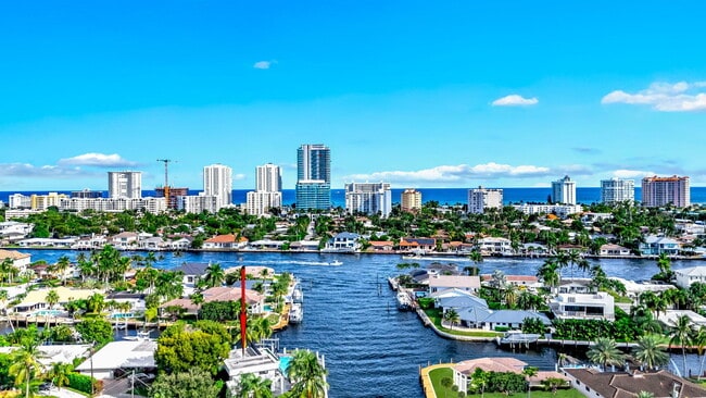 Building Photo - 2628 SE 10th St