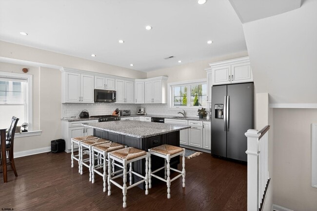 Photo - 103 N Madison Ave