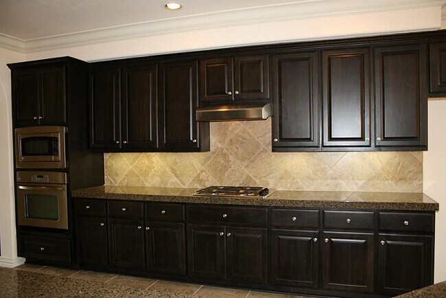 Photo - 2046 Palm Forest Ln