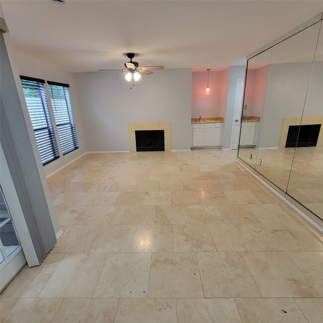 Photo - 8020 Braesmain Dr Unit True