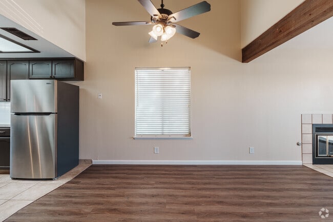 2 habitaciones, 2 baños - 111 m² - Comedor - Remington Arms Apartment Homes