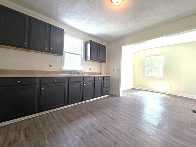 Photo - 742 Excelsior Ave