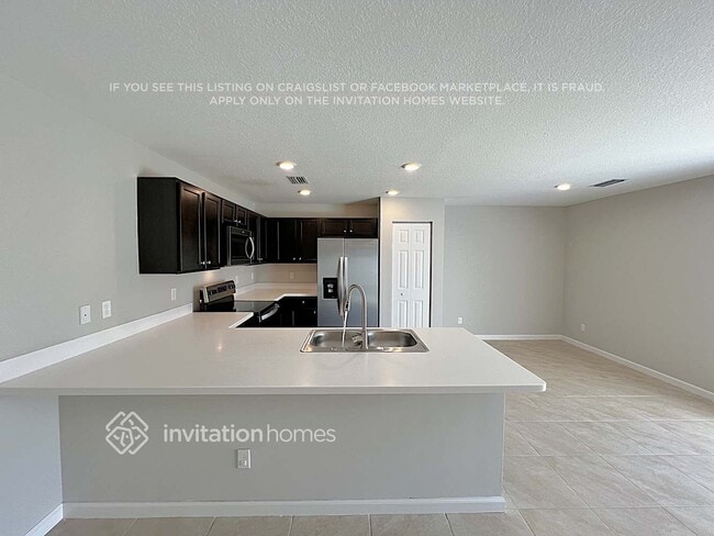 Photo - 4660 SW Keats St