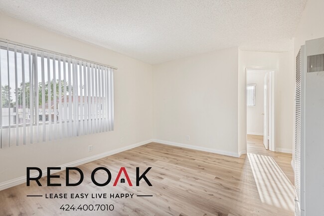 Building Photo - 16711 Civic Center Dr Rental