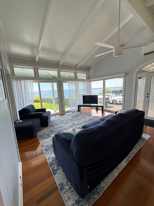 Photo - Honolii Fully Furnished Residence