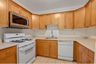 Photo - 327 Centre St Unit 203