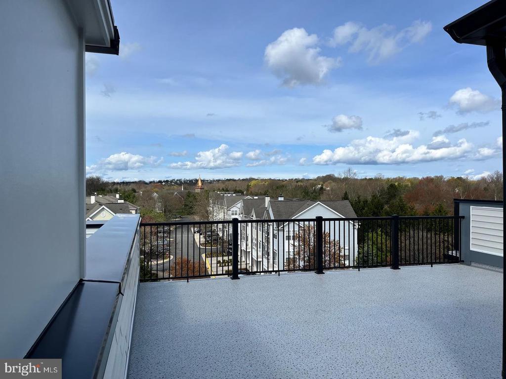 Photo - 43396 Farringdon Sq Townhome