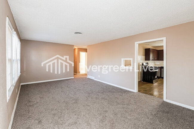 Photo - 6629 Parkview Ave