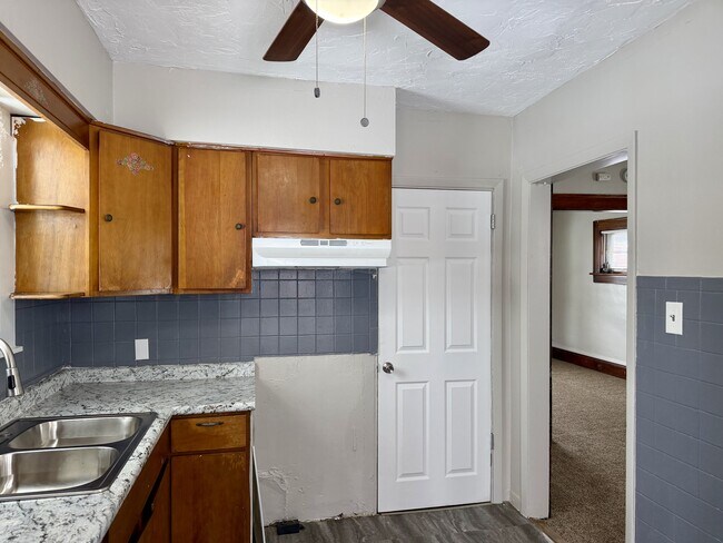 Photo - 1182 5th Ave