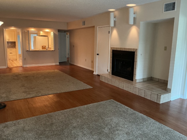 Photo - Lakeview Condo Coming Soon | Directly Acro...